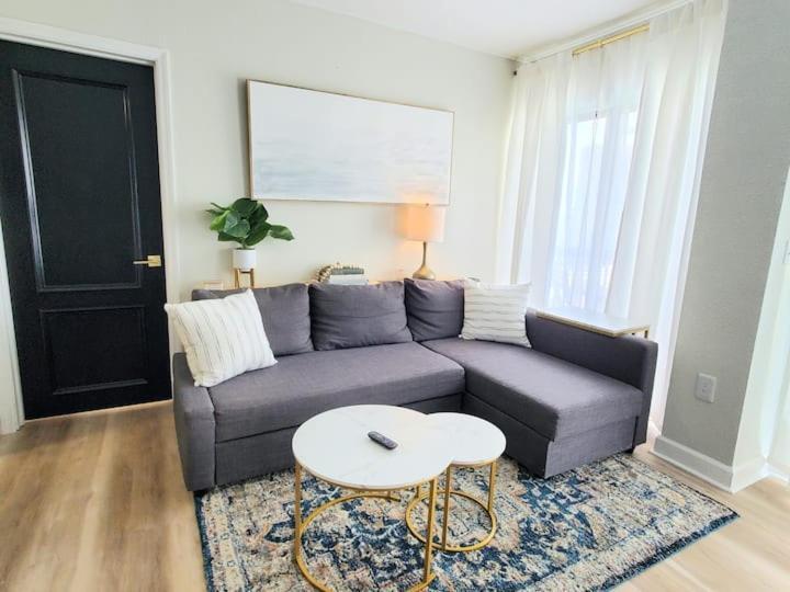Remodeled 2Bd/2Ba Condo Mins From Universal Studio Орландо Екстер'єр фото
