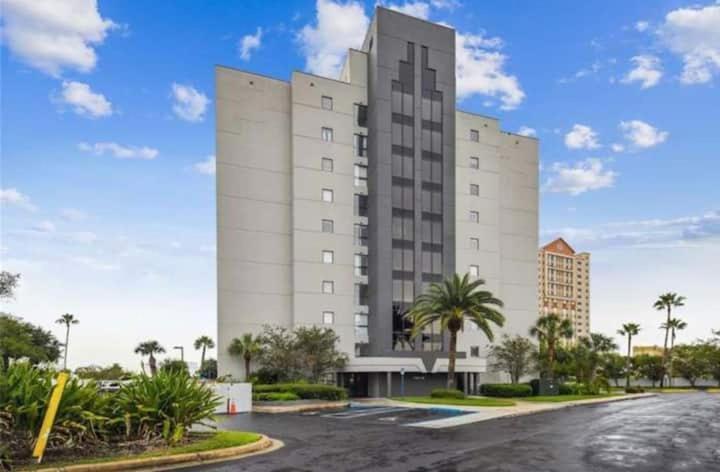 Remodeled 2Bd/2Ba Condo Mins From Universal Studio Орландо Екстер'єр фото